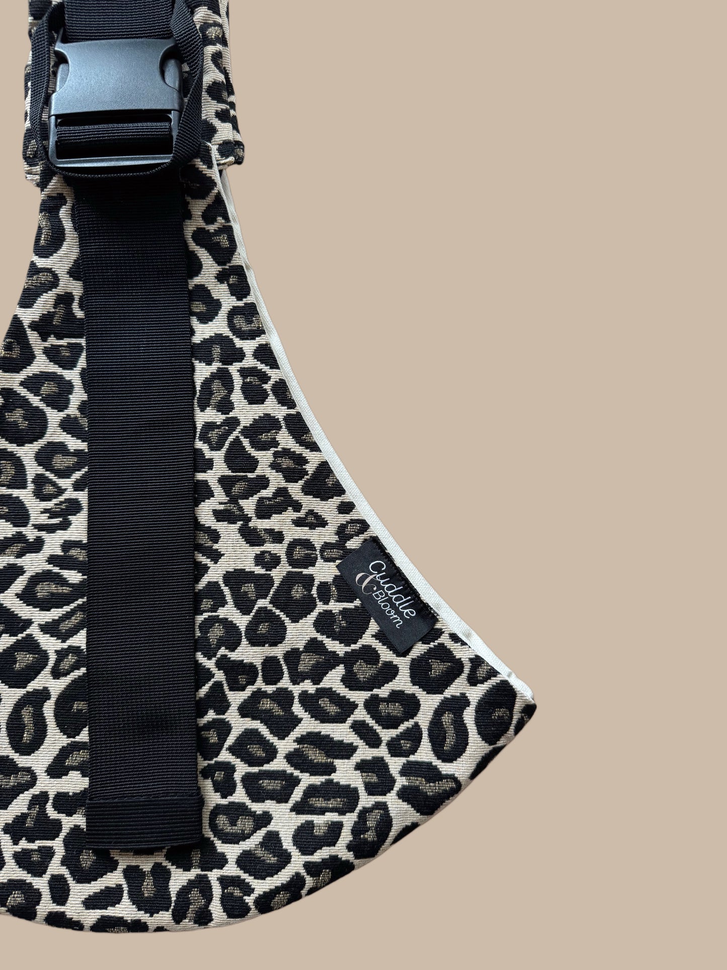 Toddler carrier - leopard